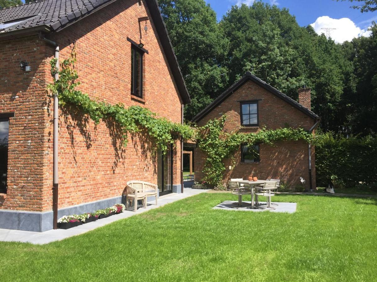 Vakantiewoningeikenhof ロンデルゼール エクステリア 写真