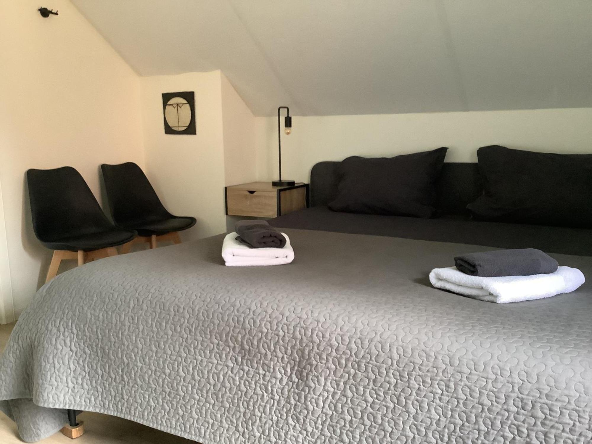Vakantiewoningeikenhof ロンデルゼール エクステリア 写真